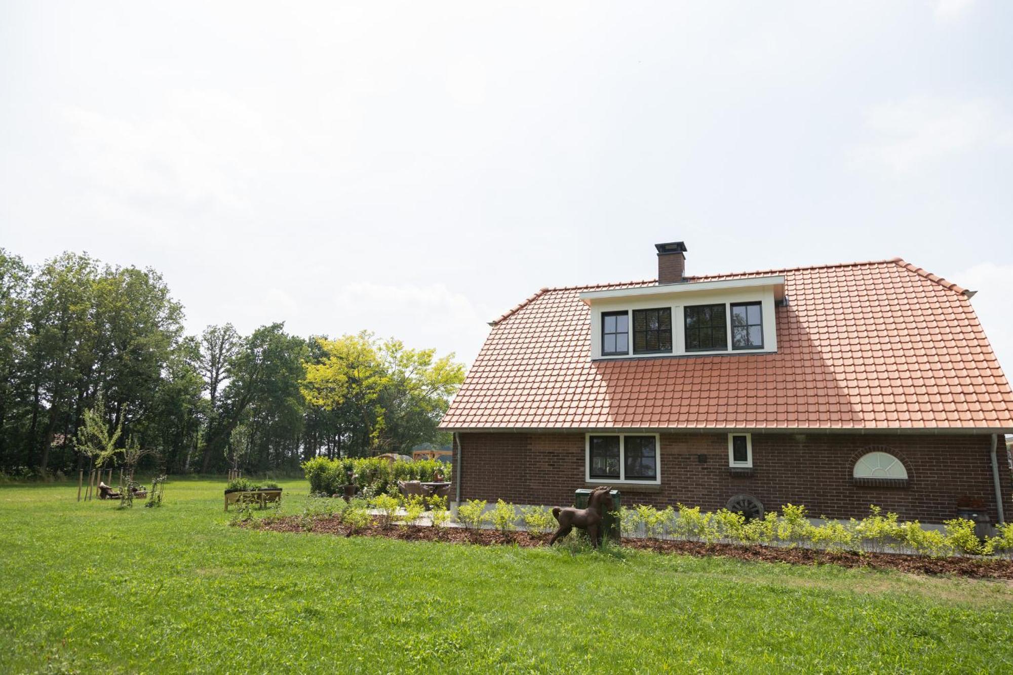 Bed & Breakfast Hoeve Happiness - Ontbijt Inbegrepen - Wellness Aanwezig Voorthuizen Kültér fotó