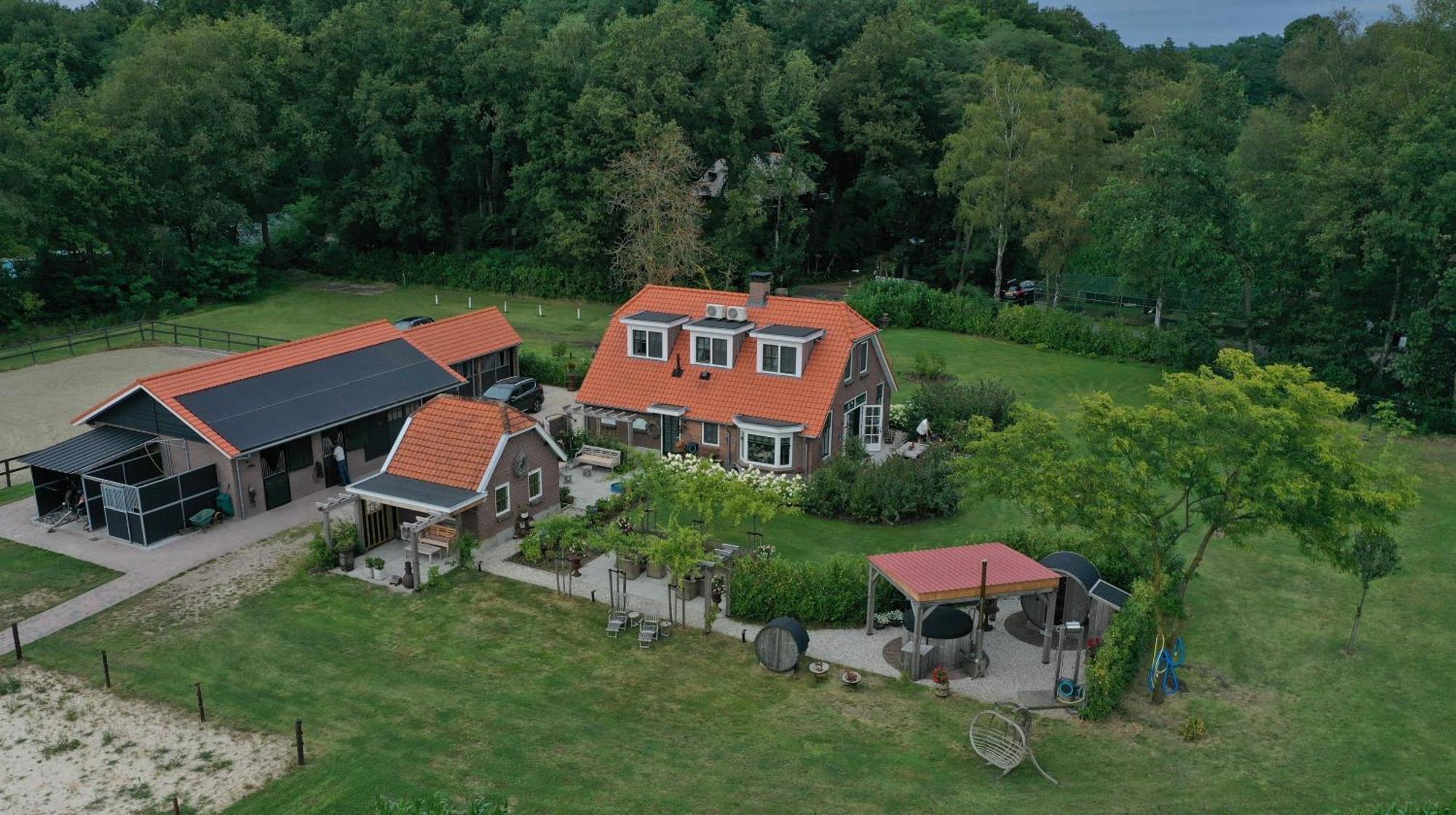 Bed & Breakfast Hoeve Happiness - Ontbijt Inbegrepen - Wellness Aanwezig Voorthuizen Kültér fotó